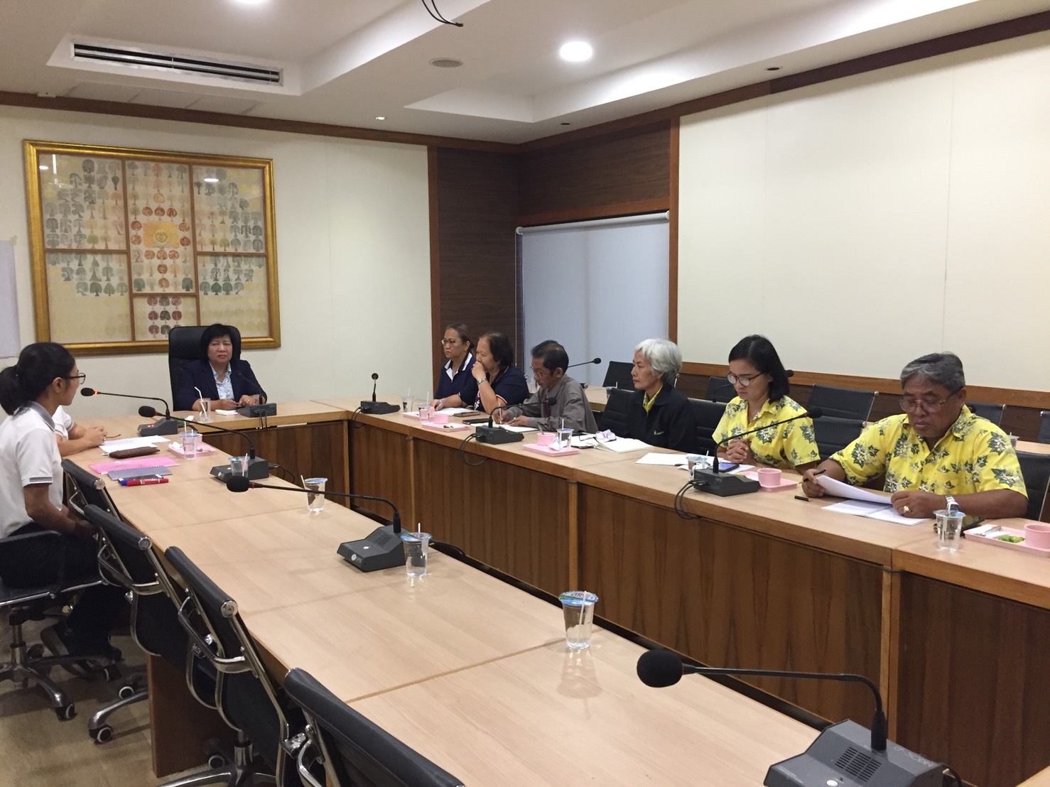 @ ปราจีนบุรี: นางบุญทิวา วรรณประเวศ พัฒนาการจังหวัดปราจีนบุรี เป็นประธานการประชุมร่วมกับผู้แทนศูนย์ศึกษาและพัฒนาชุมชนนครนายกตามโครงการติดตามและประเมินผลโครงการฝึกอบรมบุคลากรกรมการพัฒนาชุมชน เพื่อขับเคลื่อนงานวิสาหกิจเพื่อสังคม (SE) และสานพลังประชารัฐ