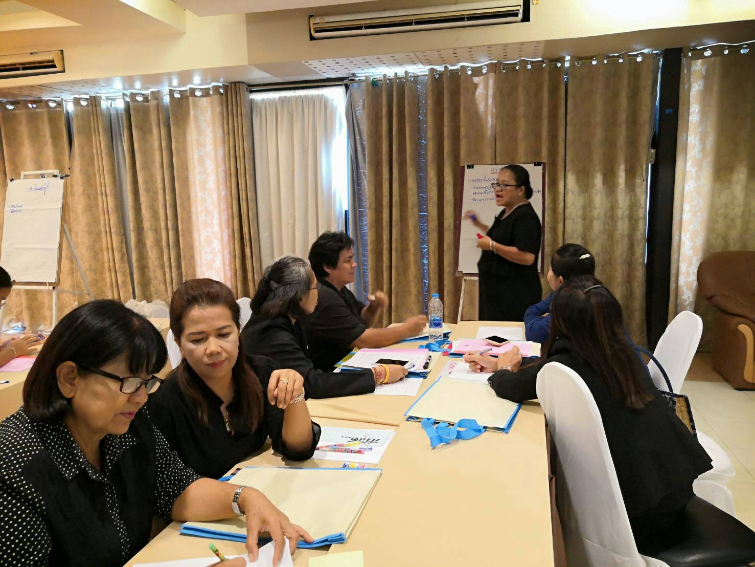 โครงการเวทีเสริมสร้างความเข้มแข็งการดำเนินงานกองทุนพัฒนาบทบาทสตรี แก่คณะอนุกรรมการกลั่นกรอง และติดตามผลการดำเนินงานกองทุนพัฒนาบทบาทสตรี (อกส.อ.)