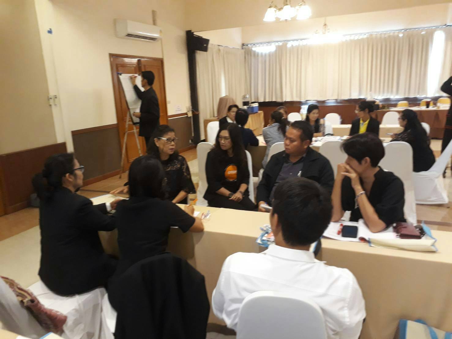 โครงการเวทีเสริมสร้างความเข้มแข็งการดำเนินงานกองทุนพัฒนาบทบาทสตรี แก่คณะอนุกรรมการกลั่นกรอง และติดตามผลการดำเนินงานกองทุนพัฒนาบทบาทสตรี (อกส.อ.)