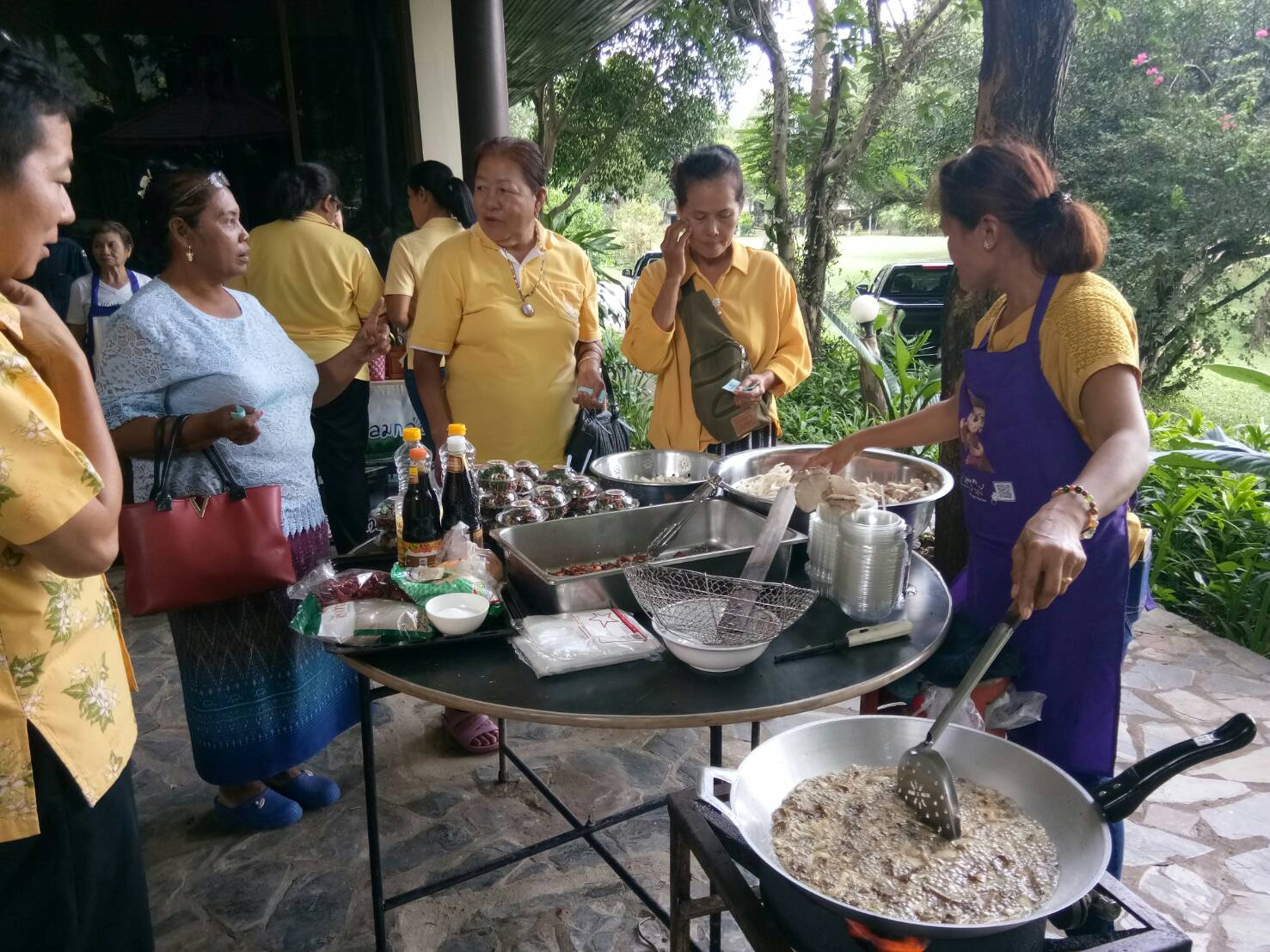 โครงการประชุมเชิงปฏิบัติการบริหารจัดการหนี้ค้างชำระกองทุนพัฒนาบทบาทสตรี