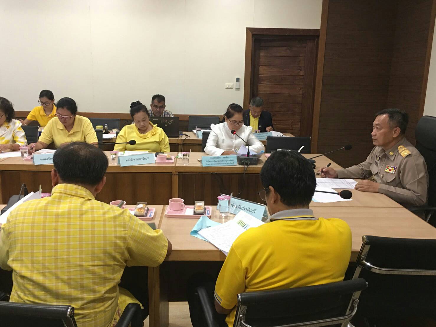 ประชุมคณะอนุกรรมการบริหารกองทุนพัฒนาบทบาทสตรี (อกสจ.ปราจีนบุรี)