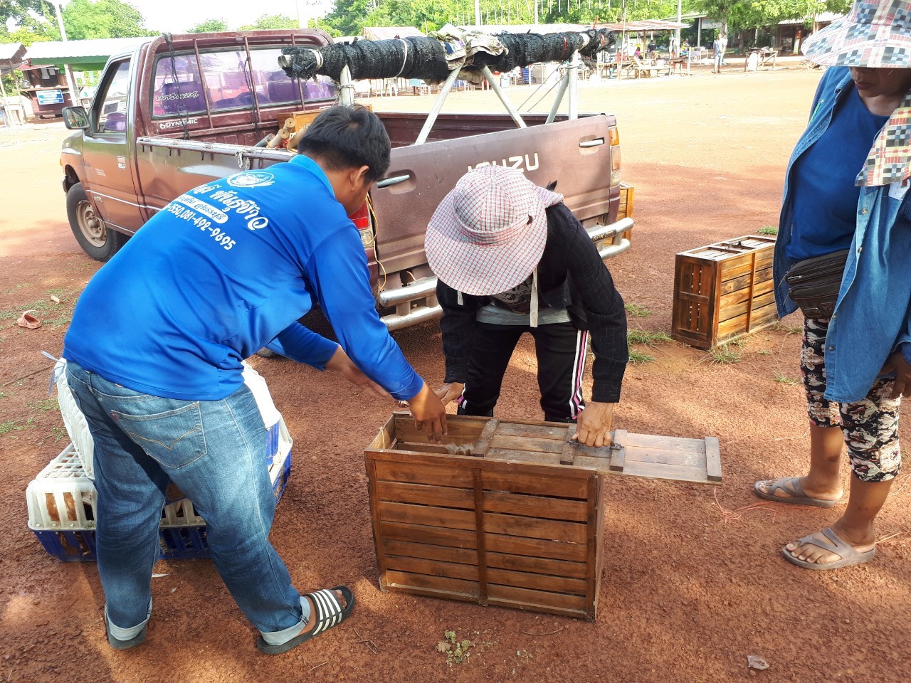 โครงการยกระดับรายได้ครัวเรือนตกเกณฑ์ จปฐ. ปี 2560(482 ครัวเรือน): งบประมาณตามแผนพัฒนาจังหวัดปราจีนบุรี ประจำปีงบประมาณ พ.ศ. 2562