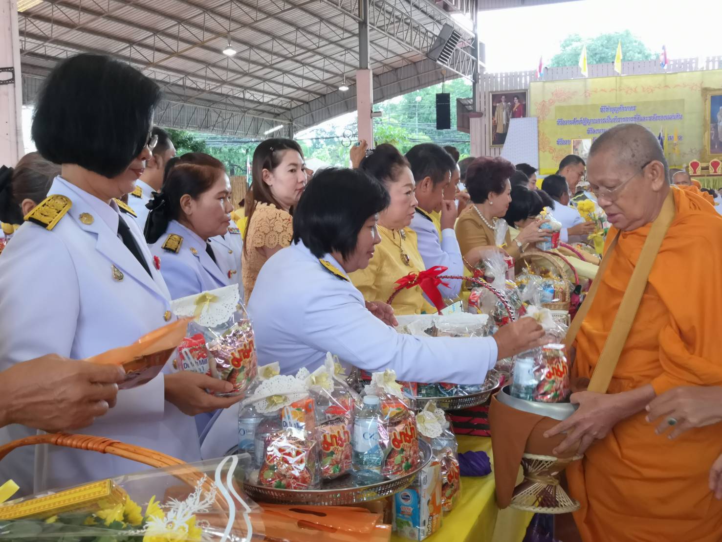 วันเฉลิมพระชนมพรรษาพระบาทสมเด็จพระเจ้าอยู่หัว ประจำปีพุทธศักราช 2562   และลงนามถวายพระพร/ถวายสัตย์ปฏิญาณ เพื่อเป็นข้าราชการที่ดีและพลังของแผ่นดิน