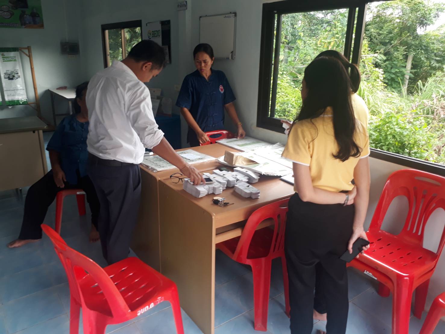การติดตามผลการดำเนินงานโครงการชุมชนท่องเที่ยว OTOP นวัตวิถีจังหวัดปราจีนบุรี