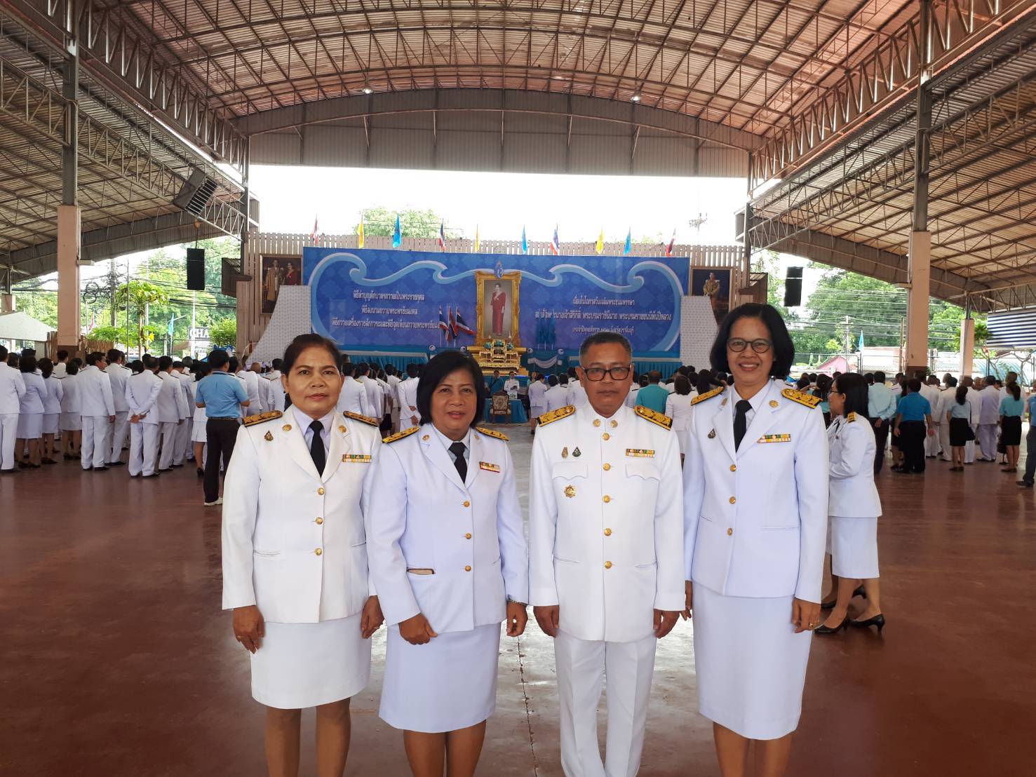 พิธีทำบุญตักบาตรถวายเป็นพระราชกุศล และพิธีลงนามถวายพระพรชัยมงคลดนื่องในโอกาสวันเฉลิมพระชนมพรรษาสมเด็จพระนางเจ้าสิริกิติ์ พระบรมราชินีนาถ พระบรมราชชนนีพันปีหลวง ประจำปีพุทธศักราช 2562