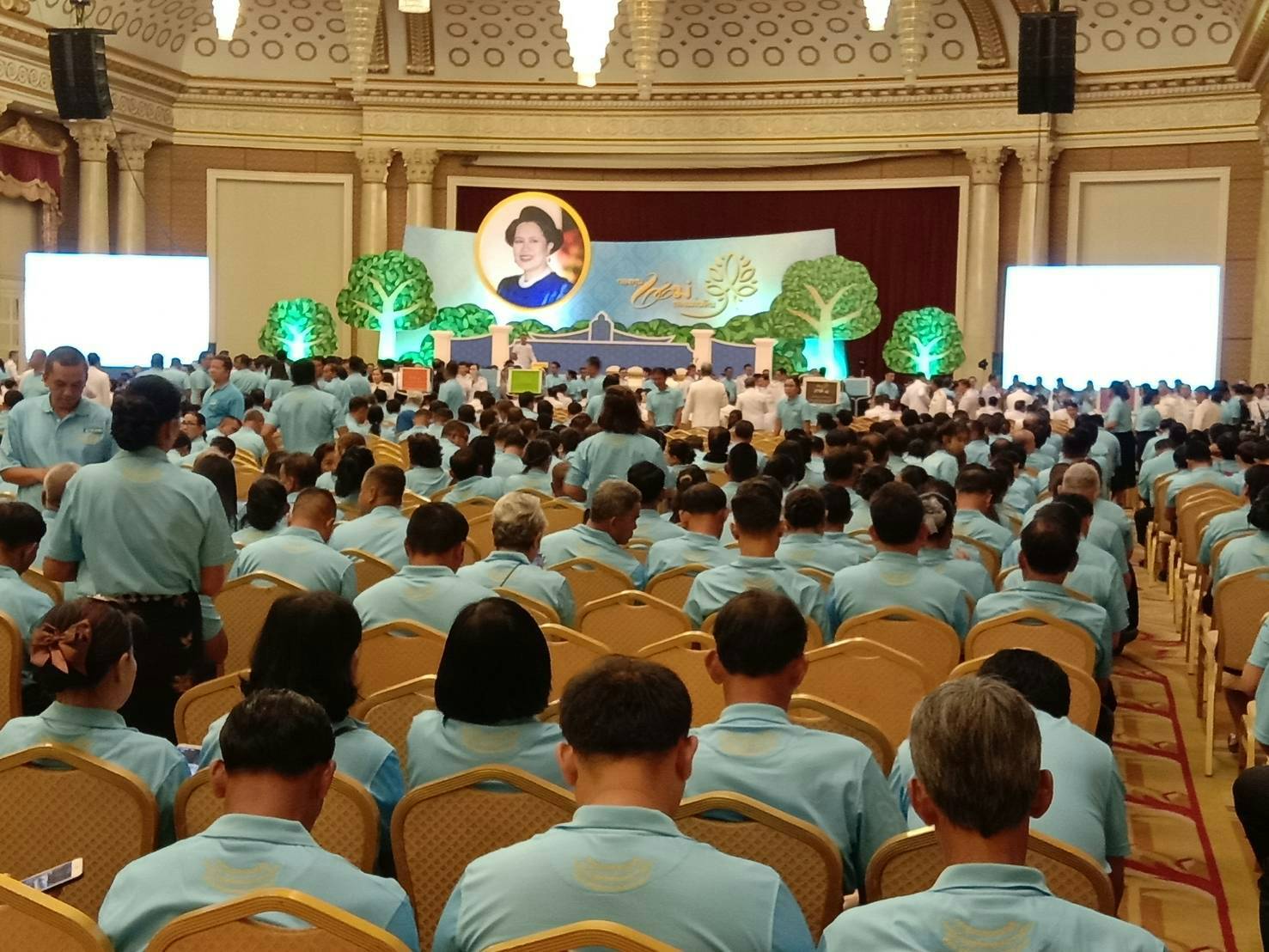 เฝ้ารับเสด็จสมเด็จพระเจ้าลูกเธอ เจ้าฟ้าพัชรกิติยาภา นเรนทิราเทพยวดี กรมหลวงราชสาริณีสิริพัชร มหาวัชรราชธิดา ณ งานมหกรรมกองทุนแม่ของแผ่นดิน ประจำปี 2562