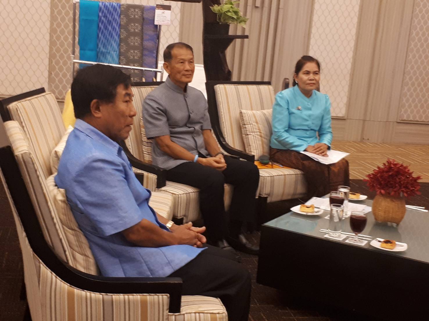 การแถลงข่าวการจัดงาน “มหกรรม OTOP และผลิตภัณฑ์พื้นถิ่น ภูมิปัญญาปราจีนบุรี สู่ภูมิภาคอาเซียน” ตามโครงการพัฒนาและขยายช่องทางการตลาดผู้ผลิต ผู้ประกอบการ OTOP จังหวัดปราจีนบุรี กิจกรรมที่ 2 การแสดง จำหน่าย และประกวดผลิตภัณฑ์ OTOP ณ โรงแรมแคนทารี 304 อำเภอศรีมหาโพธิ จังหวัดปราจีนบุรี