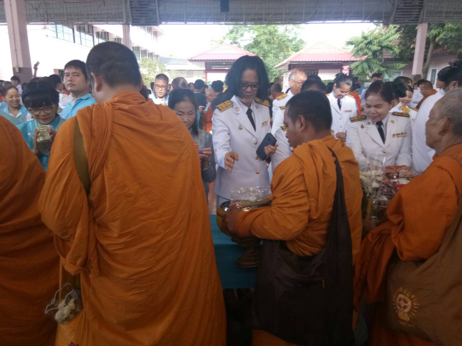 พิธีทำบุญตักบาตรถวายเป็นพระราชกุศล และพิธีลงนามถวายพระพรชัยมงคลดนื่องในโอกาสวันเฉลิมพระชนมพรรษาสมเด็จพระนางเจ้าสิริกิติ์ พระบรมราชินีนาถ พระบรมราชชนนีพันปีหลวง ประจำปีพุทธศักราช 2562