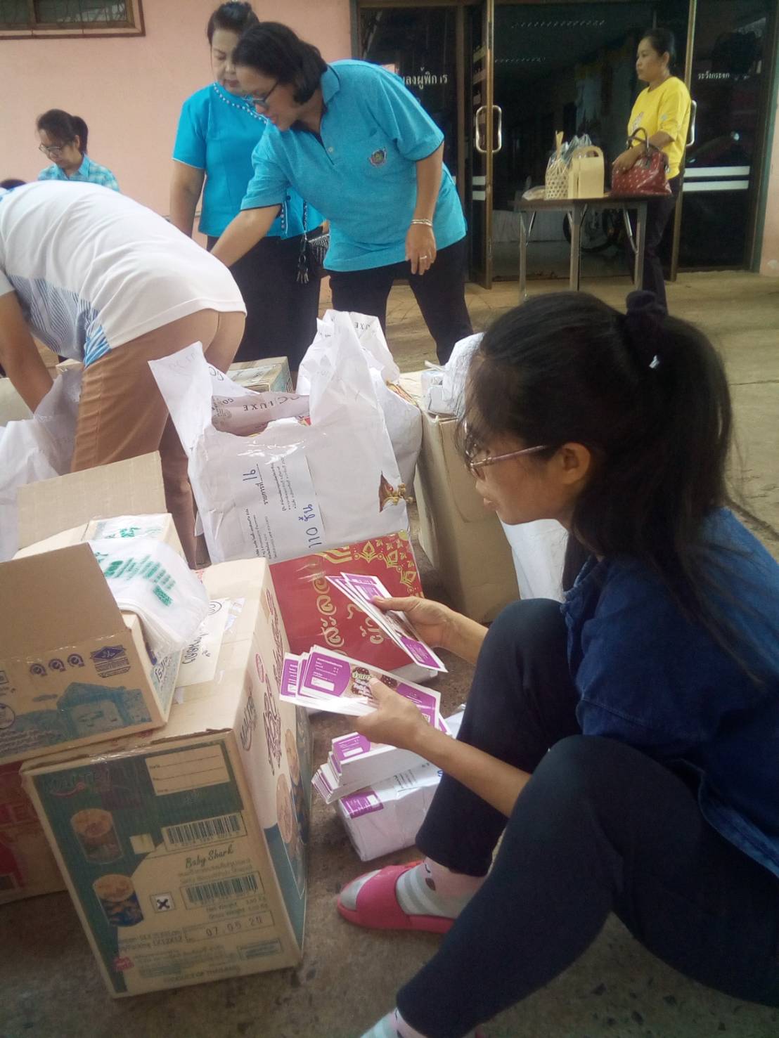 โครงการพัฒนาและขยายช่องทางการตลาดผู้ผลิต ผู้ประกอบการ OTOP จังหวัดปราจีนบุรี กิจกรรมที่ 1 การพัฒนาผลิตภัณฑ์เพื่อสร้างนวัตกรรม