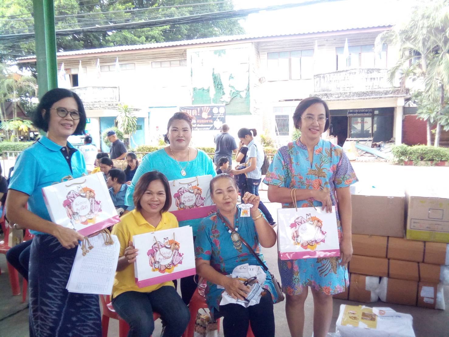 โครงการพัฒนาและขยายช่องทางการตลาดผู้ผลิต ผู้ประกอบการ OTOP จังหวัดปราจีนบุรี กิจกรรมที่ 1 การพัฒนาผลิตภัณฑ์เพื่อสร้างนวัตกรรม