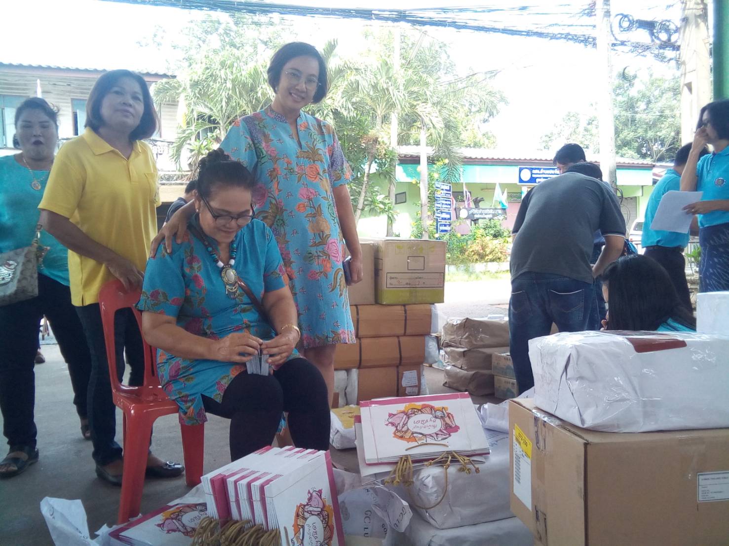 โครงการพัฒนาและขยายช่องทางการตลาดผู้ผลิต ผู้ประกอบการ OTOP จังหวัดปราจีนบุรี กิจกรรมที่ 1 การพัฒนาผลิตภัณฑ์เพื่อสร้างนวัตกรรม