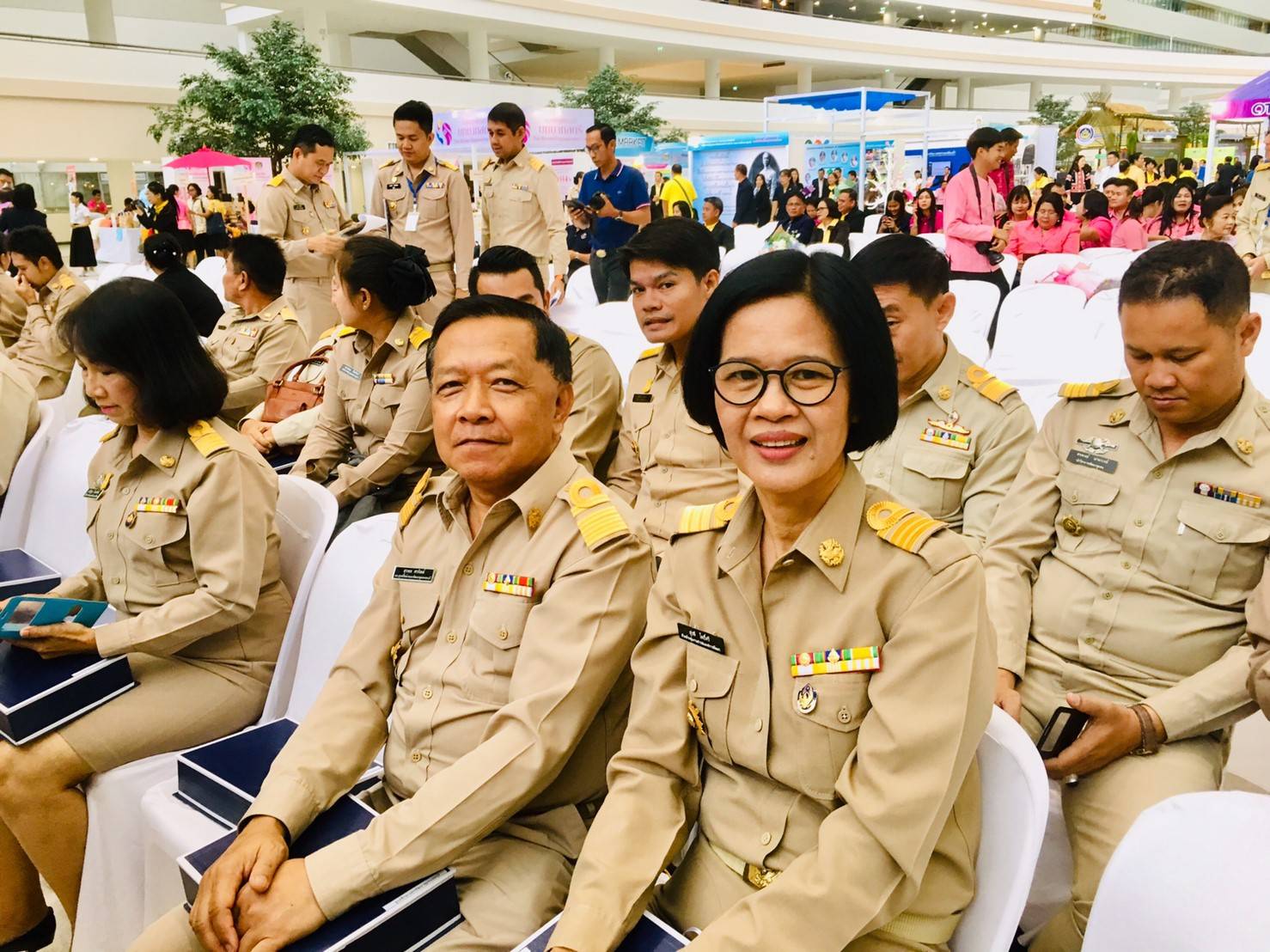 พิธีมอบรางวัลเชิดชูเกียรติ เนื่องในโอกาส “วันพัฒนาชุมชน ครั้งที่ 10 : CD DAY 2019 งานแห่งความสุขของประชาชน”