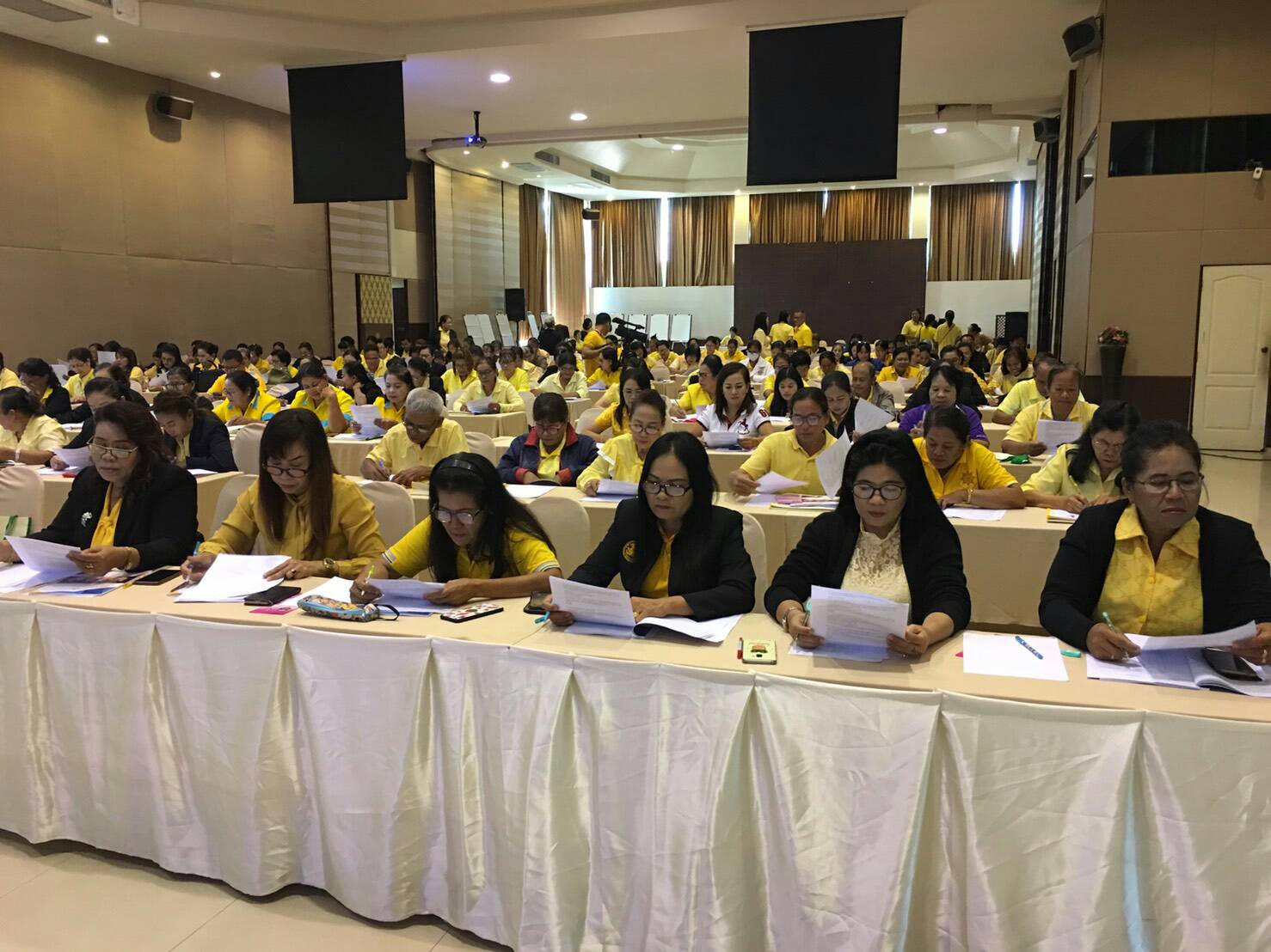 โครงการเสริมสร้างบทบาทเครือข่ายคุ้มครองเด็ก สตรี และสถาบันครอบครัว