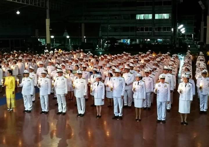 พิธีจุดเทียนเพื่อน้อมรำลึกในพระมหากรุณาธิคุณพระบาทสมเด็จพระบรมชนกาธิเบศร มหาภูมิพลอดุลยเดชมหาราช บรมนาถบพิตร  ณ อาคาร 95 ปี  โรงเรียนปราจิณราษฎรอำรุง  ตำบลหน้าเมือง อำเภอเมืองปราจีนบุรี  จังหวัดปราจีนบุรี