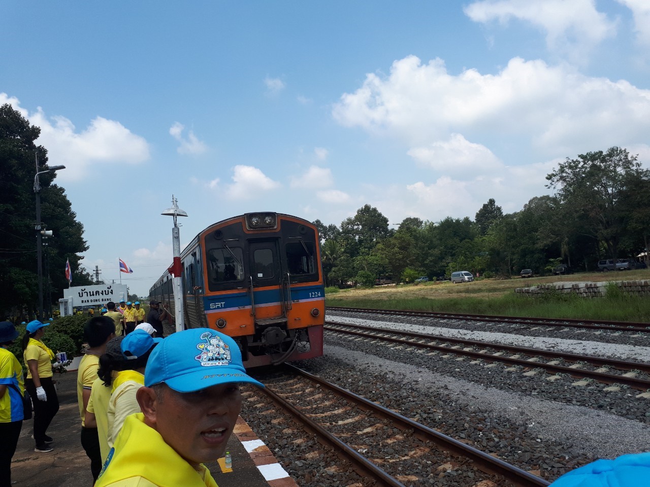 พิธีเปิดการจัดกิจกรรมจิตอาสาพัฒนา ทำความสะอาด สถานีรถไฟ และเส้นทางรถไฟ ถวายพระราชกุศลและน้อมรำลึกเนื่องในโอกาสวันคล้ายวันสวรรคตพระบาทสมเด็จพระจุลจอมเกล้าเจ้าอยู่หัว