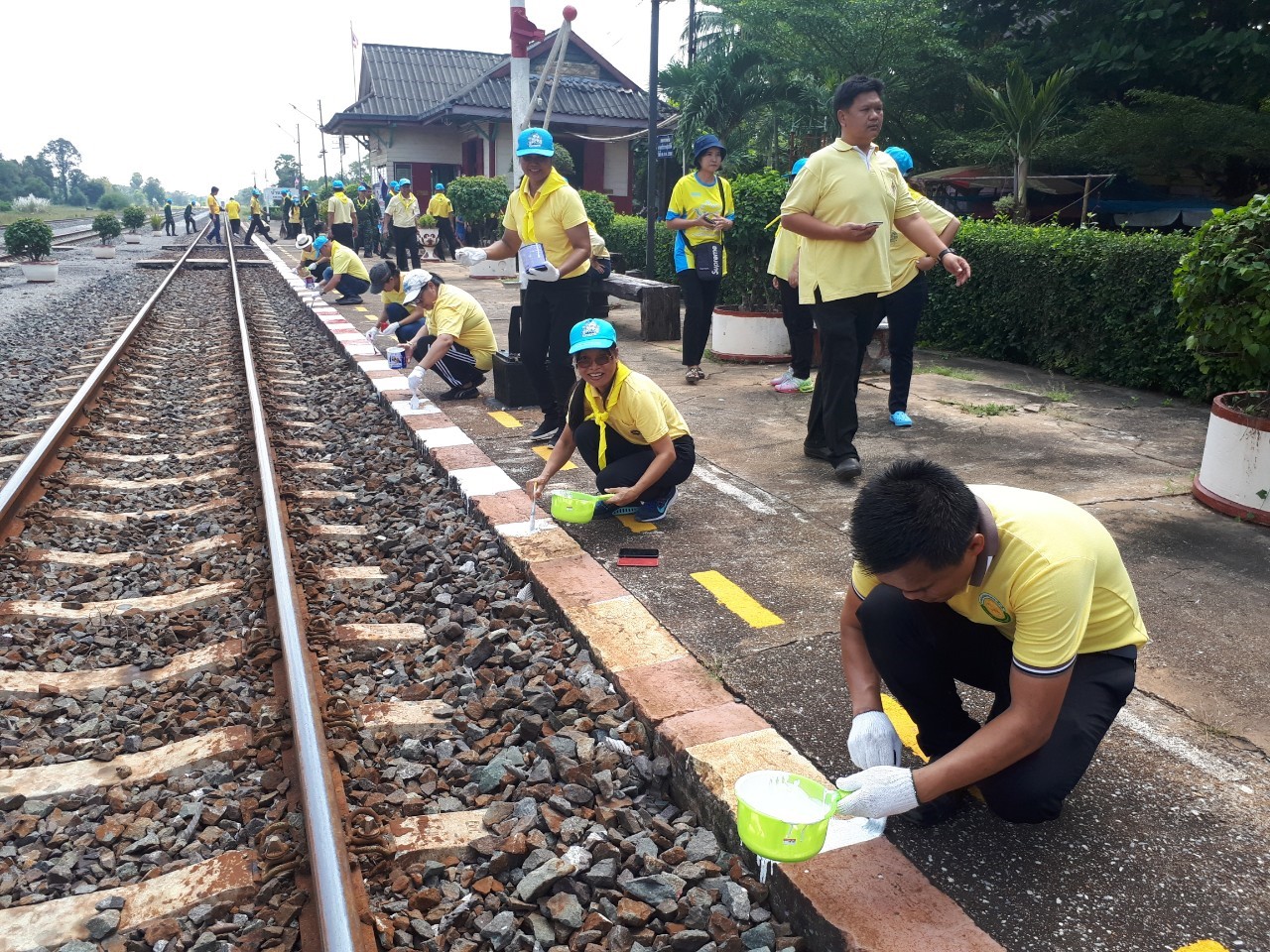 พิธีเปิดการจัดกิจกรรมจิตอาสาพัฒนา ทำความสะอาด สถานีรถไฟ และเส้นทางรถไฟ ถวายพระราชกุศลและน้อมรำลึกเนื่องในโอกาสวันคล้ายวันสวรรคตพระบาทสมเด็จพระจุลจอมเกล้าเจ้าอยู่หัว