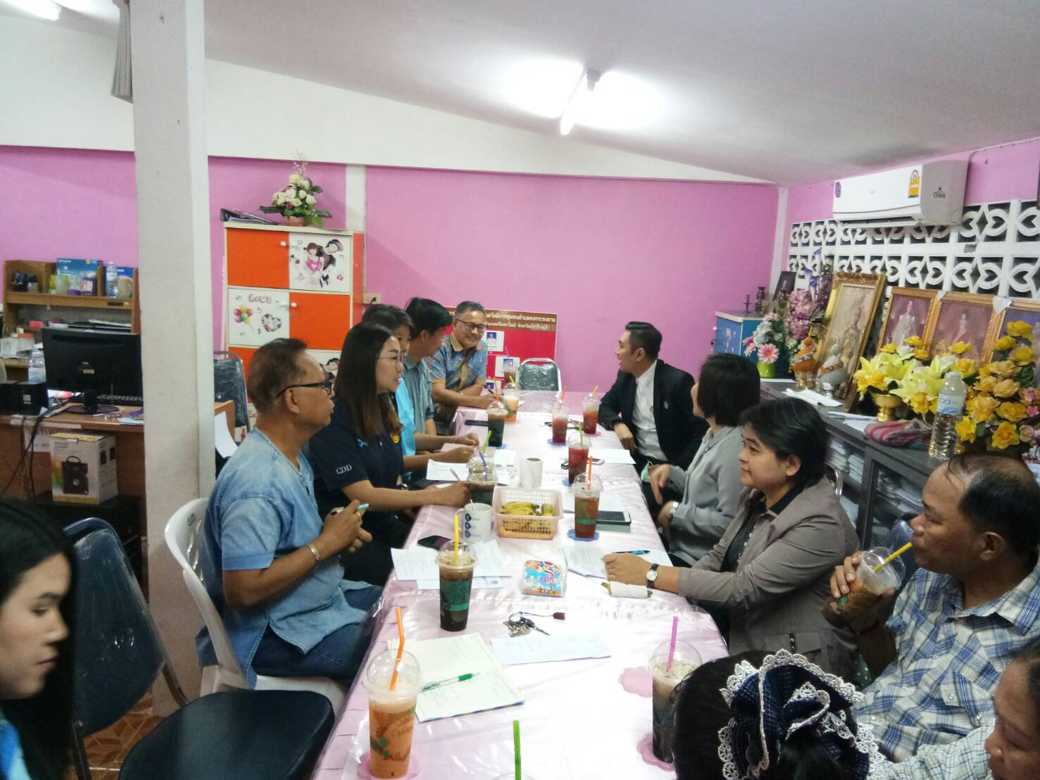 การจัดเตรียมหมู่บ้านในเขตอำเภอศรีมหาโพธิ  เพื่อรองรับการลงพื้นที่ภาคสนามในการสำรวจข้อมูล การจัดเวทีประชาคม และการจัดทำโครงการฯ ของนักพัฒนาชุมชน ระหว่างวันที่ 17 – 19 ตุลาคม 2562 ตามโครงการฝึกอบรมหลักสูตร “นักพัฒนาชุมชน” รุ่นที่ 25