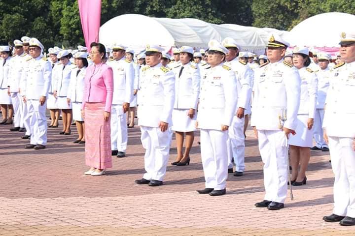 พิธีทำบุญตักบาตรพระสงฆ์เนื่องในวันคล้ายวันสวรรคตพระบาทสมเด็จพระจุลจอมเกล้าเจ้าอยู่หัว พิธีวางพวงมาลาและถวายบังคมพระบาทสมเด็จพระจุลจอมเกล้าเจ้าอยู่หัว