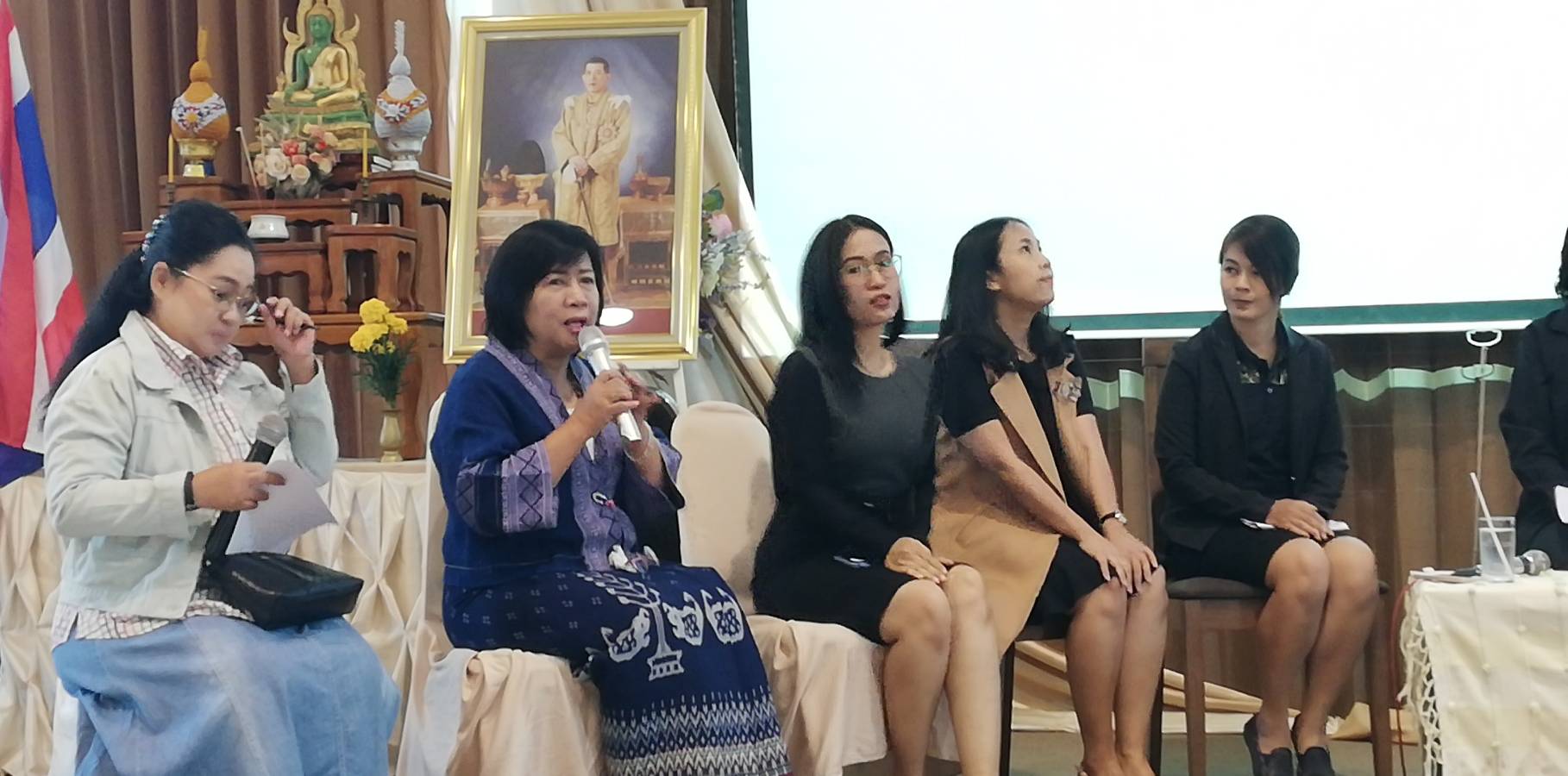 เวที​ เสวนาเขย่าทัศน์เกษตรกรรมยั่งยืนปราจีนบุรี​ “ปราจีนบุรี​ เมืองแห่ง​สุขภาพกาย​ สุขภาพใจที่ดี​ และอาหารปลอดภัย”