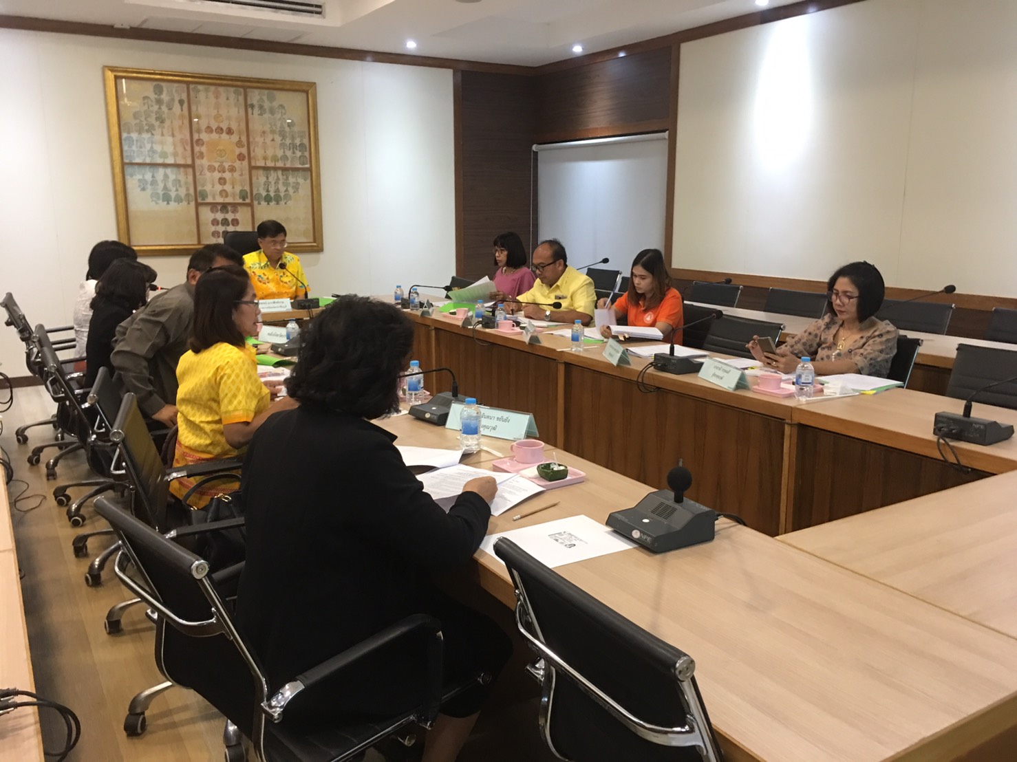 การประชุมคณะอนุกรรมการบริหารกองทุนพัฒนาบทบาทสตรีระดับจังหวัด จังหวัดปราจีนบุรี ครั้งที่ 1/2563