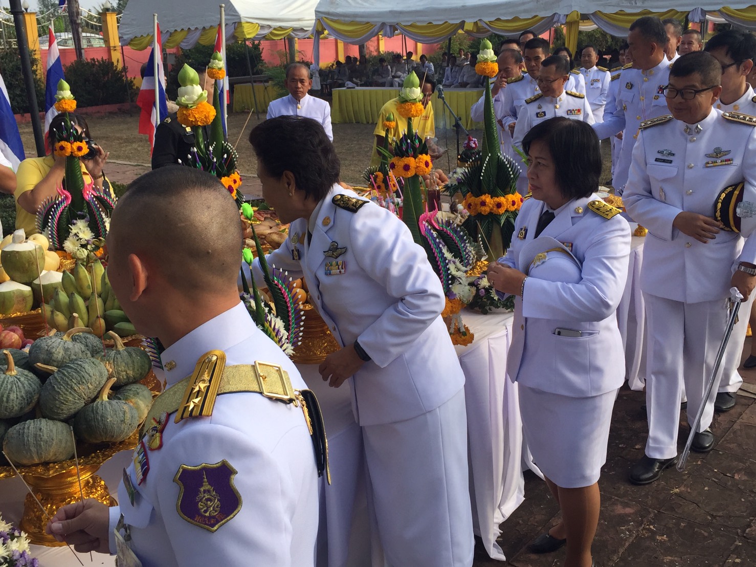พิธีถวายราชสักการะพระบรมราชานุสาวรีย์สมเด็จพระเจ้าตากสินมหาราช