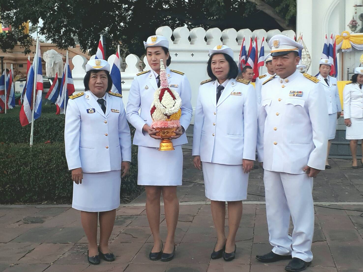 พิธีถวายราชสักการะพระบรมราชานุสาวรีย์สมเด็จพระเจ้าตากสินมหาราช
