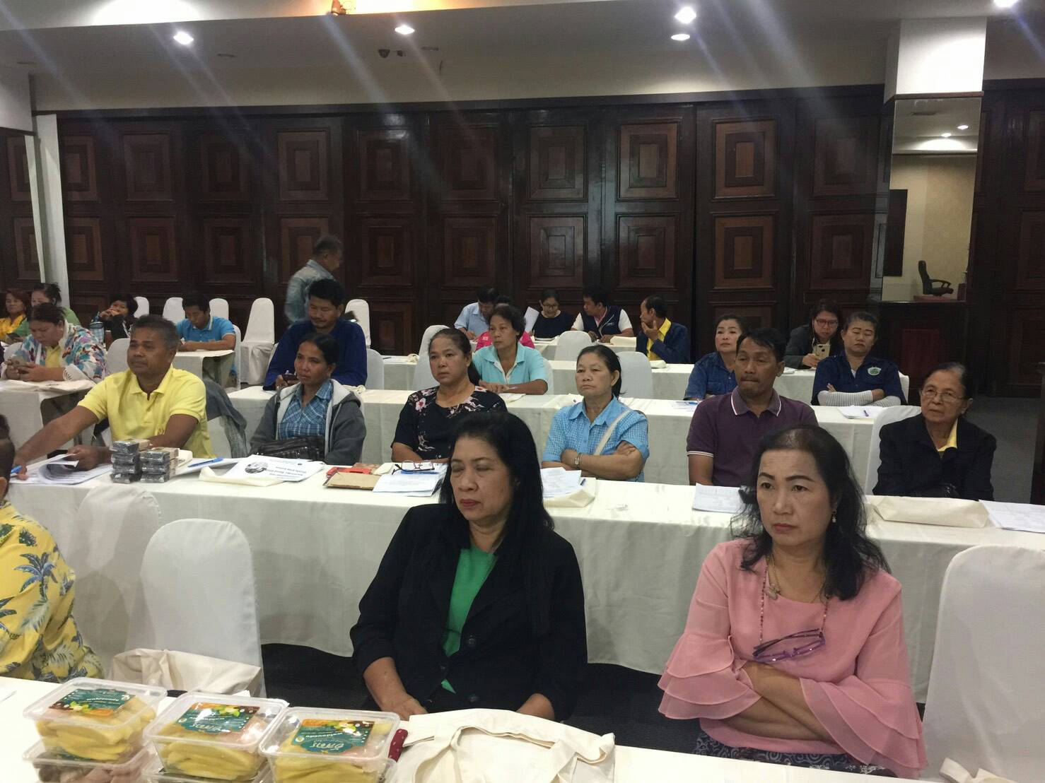 โครงการพัฒนาศักยภาพเครือข่ายองค์ความรู้ Knowledge – Based OTOP  (KBO) จังหวัดปราจีนบุรี กิจกรรมที่ 1 การพัฒนาศักยภาพเครือข่ายองค์ความรู้ KBO จังหวัด : การประชุมเชิงปฏิบัติการสร้างองค์ความรู้ KBO การพัฒนาผลิตภัณฑ์ OTOP แก่กลุ่มผู้ผลิตชุมชน และผู้เกี่ยวข้อง