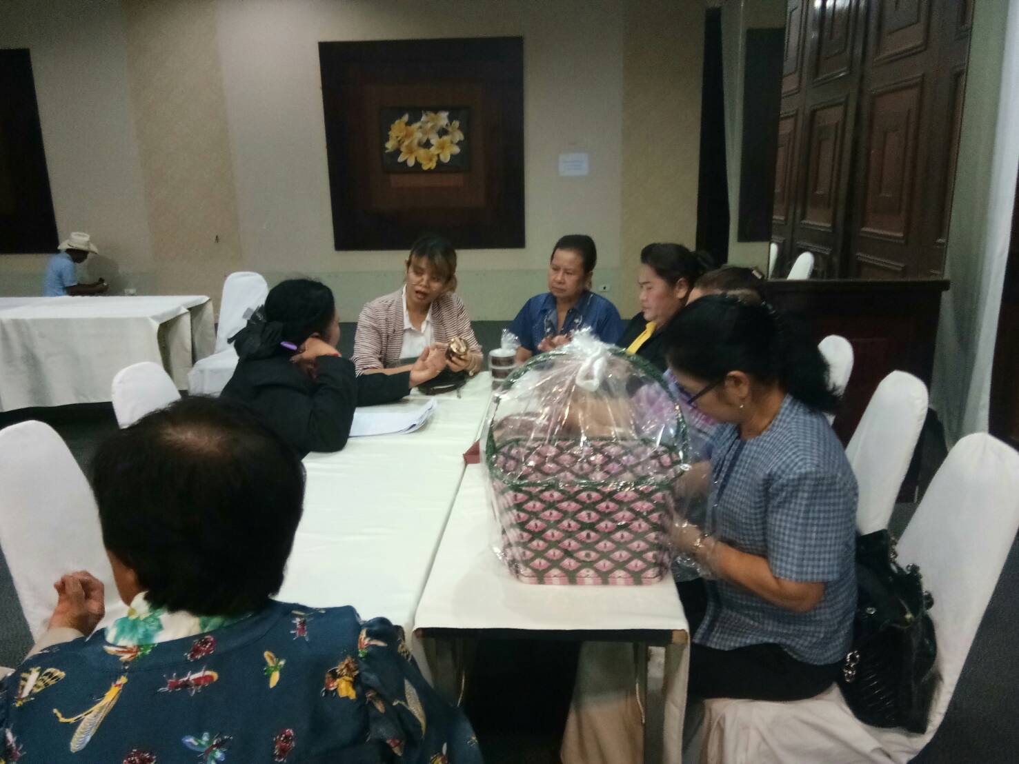 โครงการพัฒนาศักยภาพเครือข่ายองค์ความรู้ Knowledge – Based OTOP  (KBO) จังหวัดปราจีนบุรี กิจกรรมที่ 1 การพัฒนาศักยภาพเครือข่ายองค์ความรู้ KBO จังหวัด : การประชุมเชิงปฏิบัติการสร้างองค์ความรู้ KBO การพัฒนาผลิตภัณฑ์ OTOP แก่กลุ่มผู้ผลิตชุมชน และผู้เกี่ยวข้อง