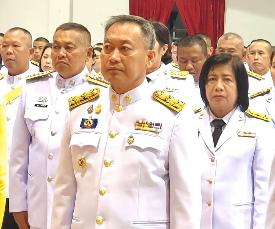 พิธีถวายพานพุ่มดอกไม้และถวายบังคม : กิจกรรมเนื่องในวันพ่อแห่งชาติ ๕ ธันวาคม ๒๕๖๒