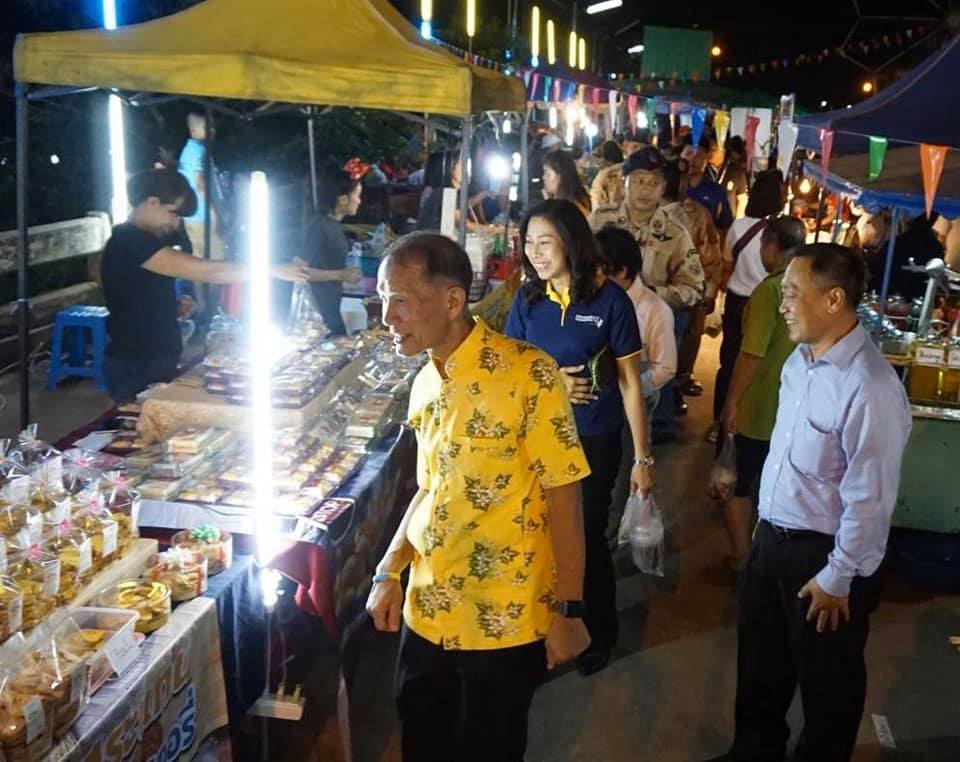 พิธีเปิด “เดิน กิน ชิม เที่ยว ถนนหน้าเมือง จังหวัดปราจีนบุรี” ณ ลานกิจกรรมข้างศาลพระหลักเมือง ตำบลหน้าเมือง อำเภอเมืองปราจีนบุรี จังหวัดปราจีนบุรี