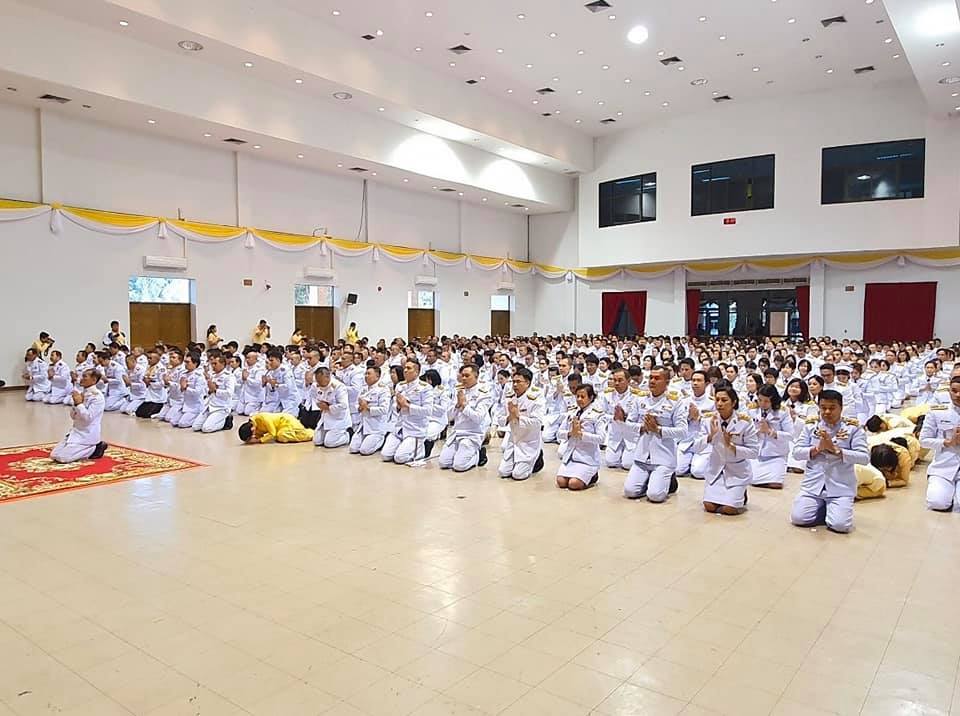 พิธีถวายพานพุ่มดอกไม้และถวายบังคม : กิจกรรมเนื่องในวันพ่อแห่งชาติ ๕ ธันวาคม ๒๕๖๒