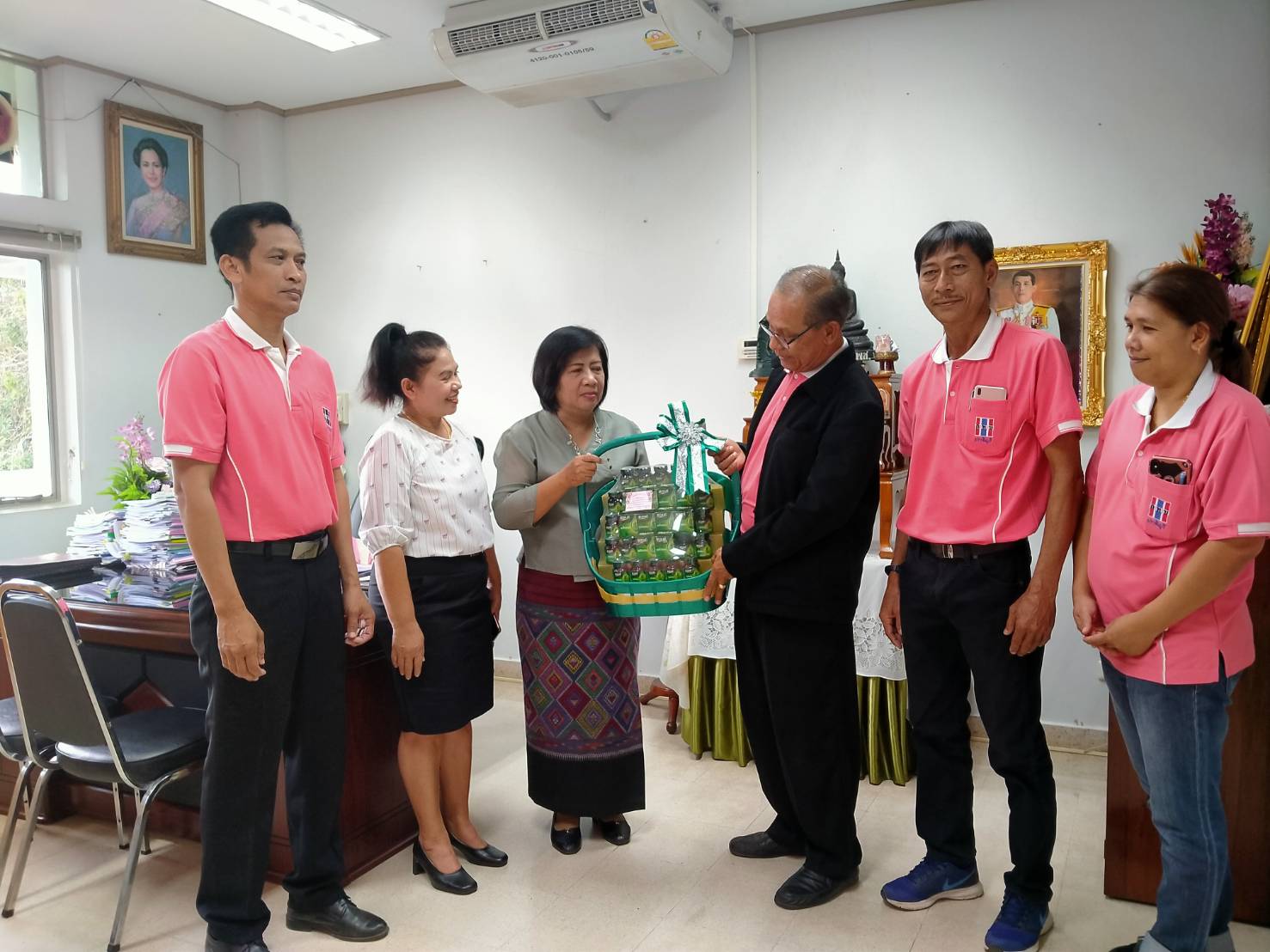 พัฒนาการจังหวัดปราจีนบุรี  ได้มอบแนวทางการดำเนินงานกองทุนหมู่บ้านและชุมชนเมืองจังหวัดปราจีนบุรี ประจำปี 2563 แก่คณะกรรมการเครือข่ายกองทุนหมู่บ้านและชุมชนเมืองระดับจังหวัดปราจีนบุรี