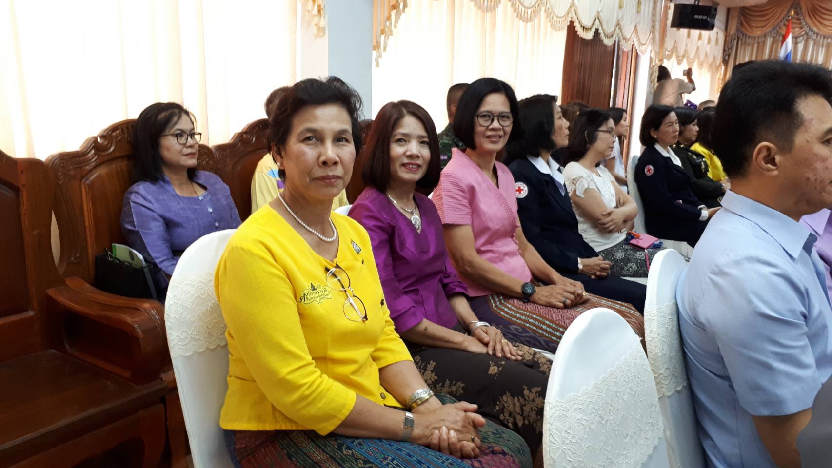 พิธีเปิดโครงการรถคลินิกจักษุเคลื่อนที่สภากาชาดไทยในสมเด็จพระเทพรัตนราชสุดาฯ สยามบรมราชกุมารี