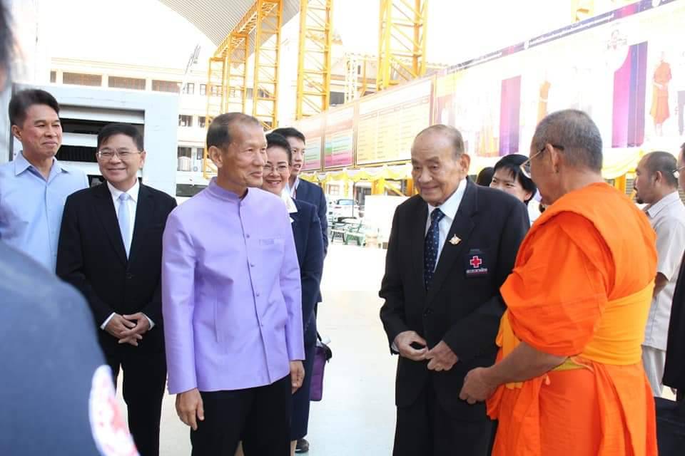พิธีเปิดโครงการรถคลินิกจักษุเคลื่อนที่สภากาชาดไทยในสมเด็จพระเทพรัตนราชสุดาฯ สยามบรมราชกุมารี