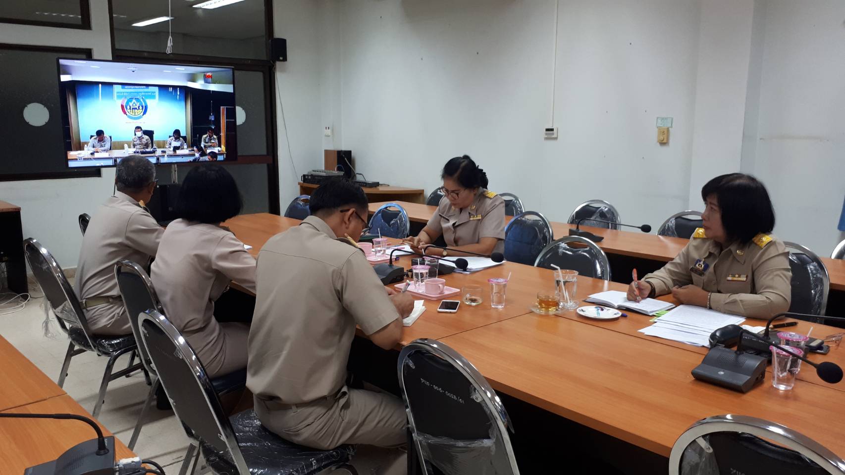 การประชุม Morning Brief ครั้งที่ 1/2563 ผ่านระบบทีวี พช.