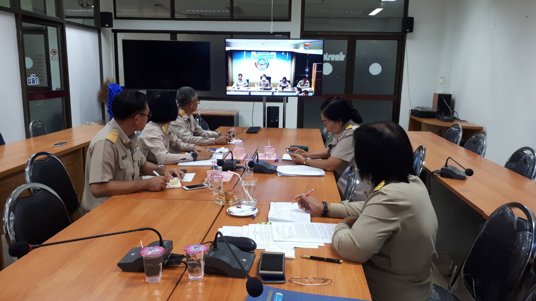 การประชุม Morning Brief ครั้งที่ 1/2563 ผ่านระบบทีวี พช.
