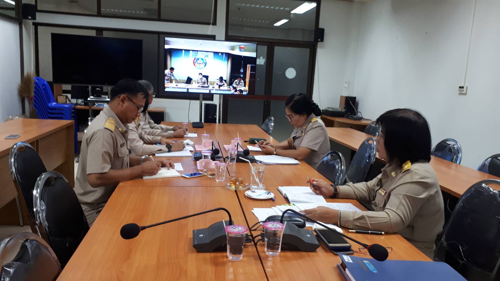 การประชุม Morning Brief ครั้งที่ 1/2563 ผ่านระบบทีวี พช.