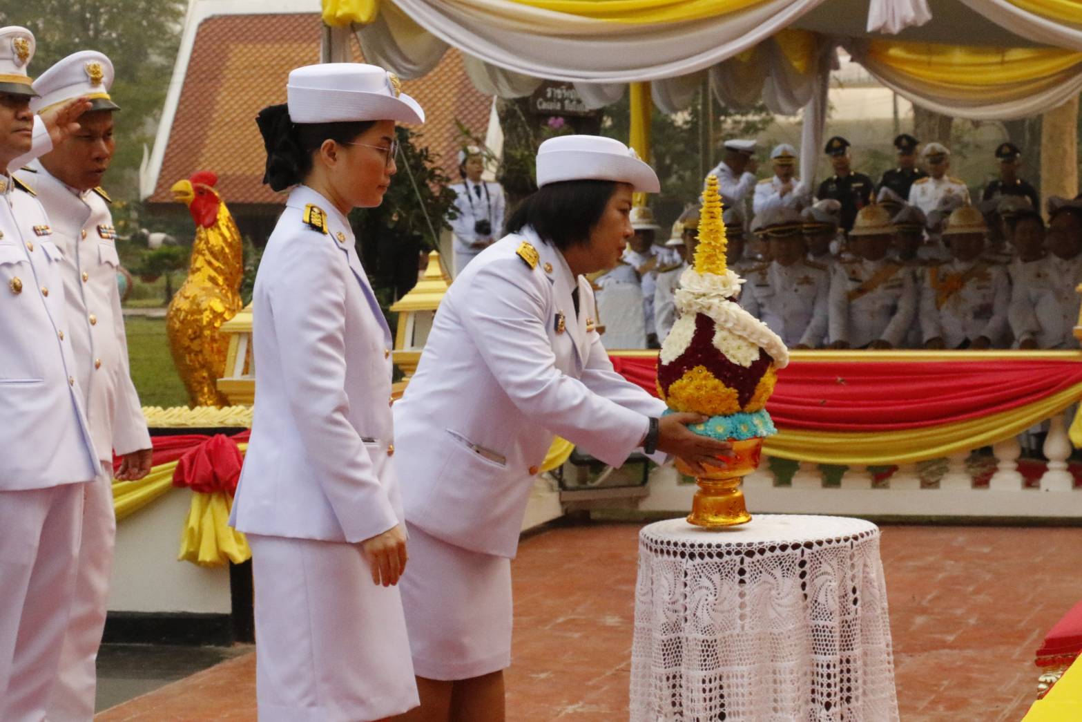 พิธีวางพานพุ่มถวายราชสักการะสมเด็จพระนเรศวรมหาราช ณ บริเวณศาลสมเด็จพระนเรศวรมหาราช มณฑลทหารบกที่ 12 ตำบลบ้านพระ อำเภอเมืองปราจีนบุรี จังหวัดปราจีนบุรี