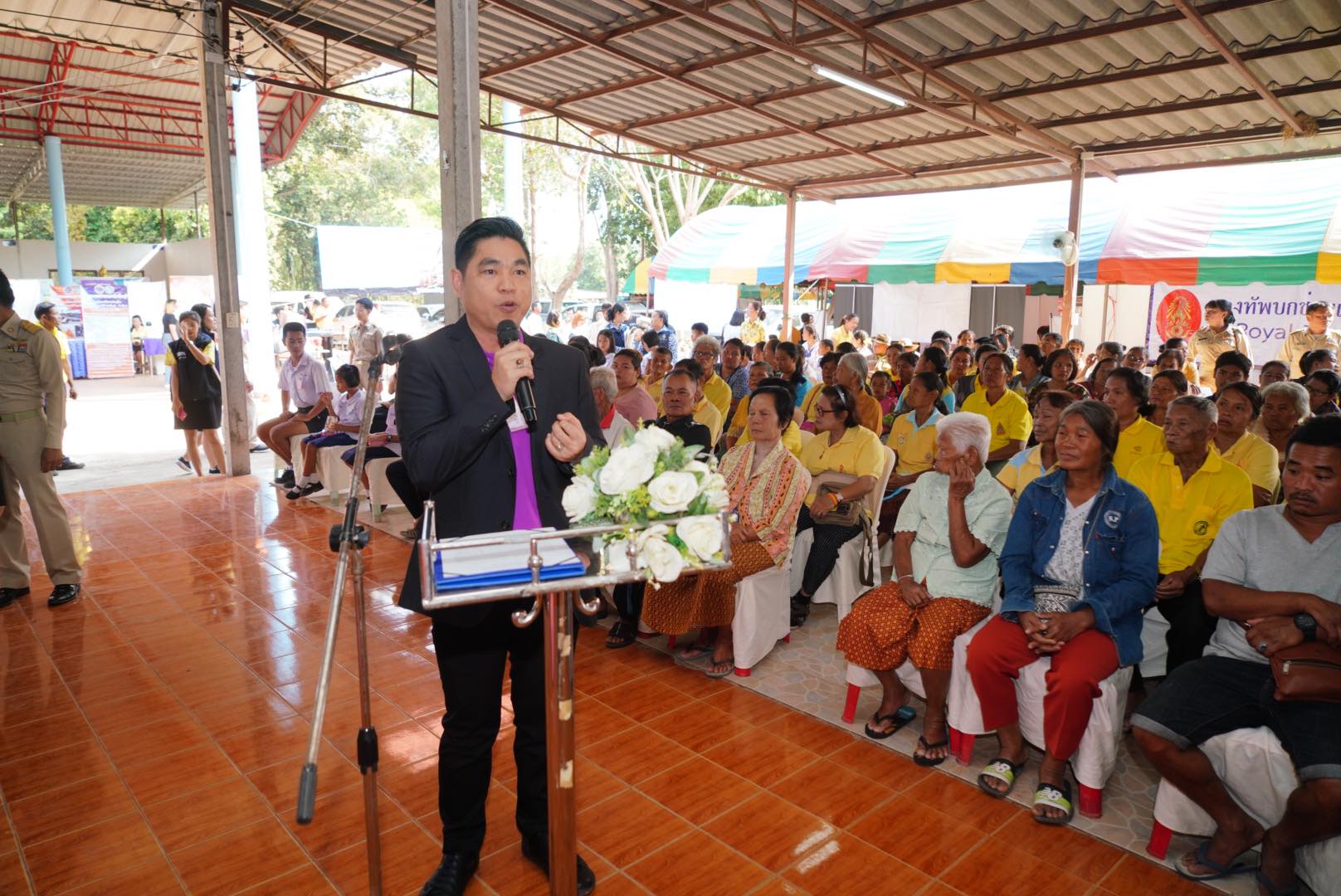 โครงการหน่วยบำบัดทุกข์ บำรุงสุข สร้างรอยยิ้มให้ประชาชน จังหวัดปราจีนบุรี ครั้งที่ 2/2563  ณ  วัดทุ่งวิจิตร หมู่ที่ 10 ตำบลสะพานหิน อำเภอนาดี จังหวัดปราจีนบุรี