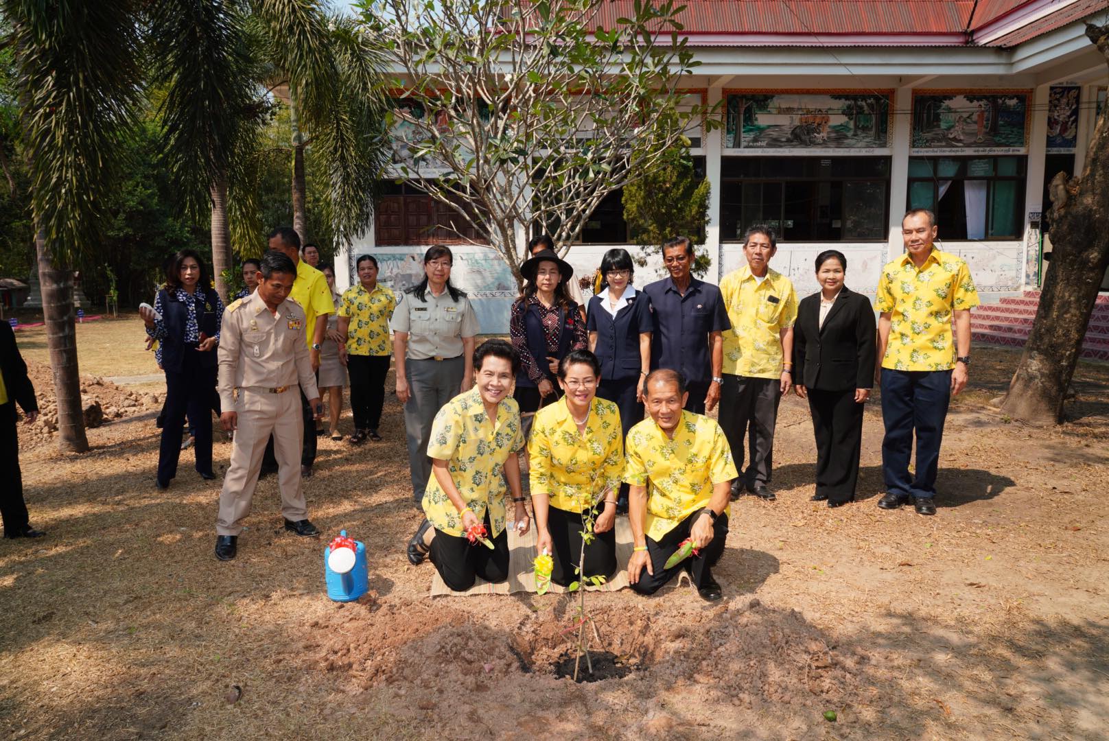โครงการหน่วยบำบัดทุกข์ บำรุงสุข สร้างรอยยิ้มให้ประชาชน จังหวัดปราจีนบุรี ครั้งที่ 2/2563  ณ  วัดทุ่งวิจิตร หมู่ที่ 10 ตำบลสะพานหิน อำเภอนาดี จังหวัดปราจีนบุรี