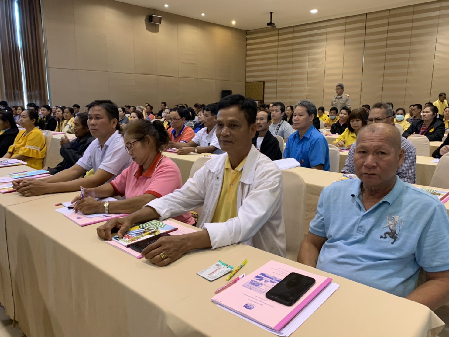 โครงการอบรมแกนนำพัฒนาหมู่บ้านเศรษฐกิจพอเพียง ณ ฮิลล์ไซต์ คันทรีโฮม ตำบลนนทรี อำเภอกบินทร์บุรี จังหวัดปราจีนบุรี
