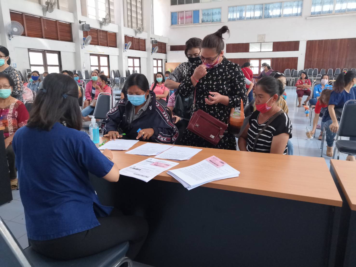 การติดตามสนับสนุนการดำเนินงานกองทุนพัฒนาบทบาทสตรี