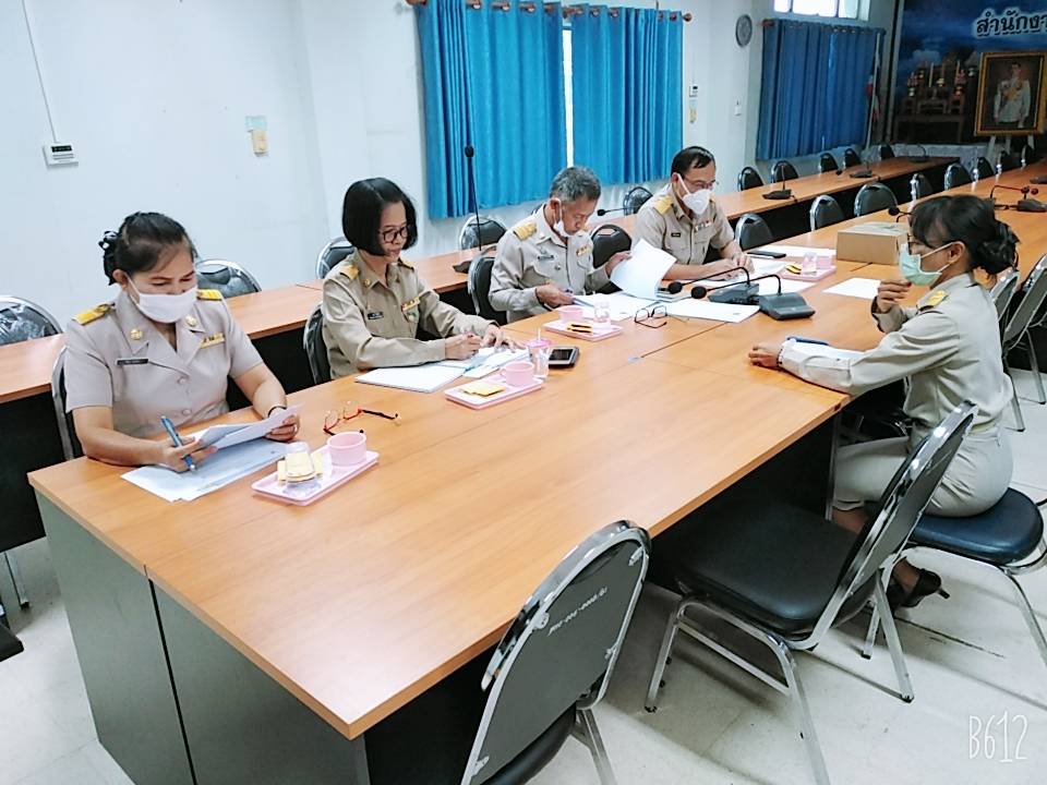 การพิจารณาคัดเลือกข้าราชการเพื่อเข้ารับการอบรมหลักสูตรนักบริหารงานพัฒนาชุมชน (นบพ.) ประจำปีงบประมาณ พ.ศ. 2563