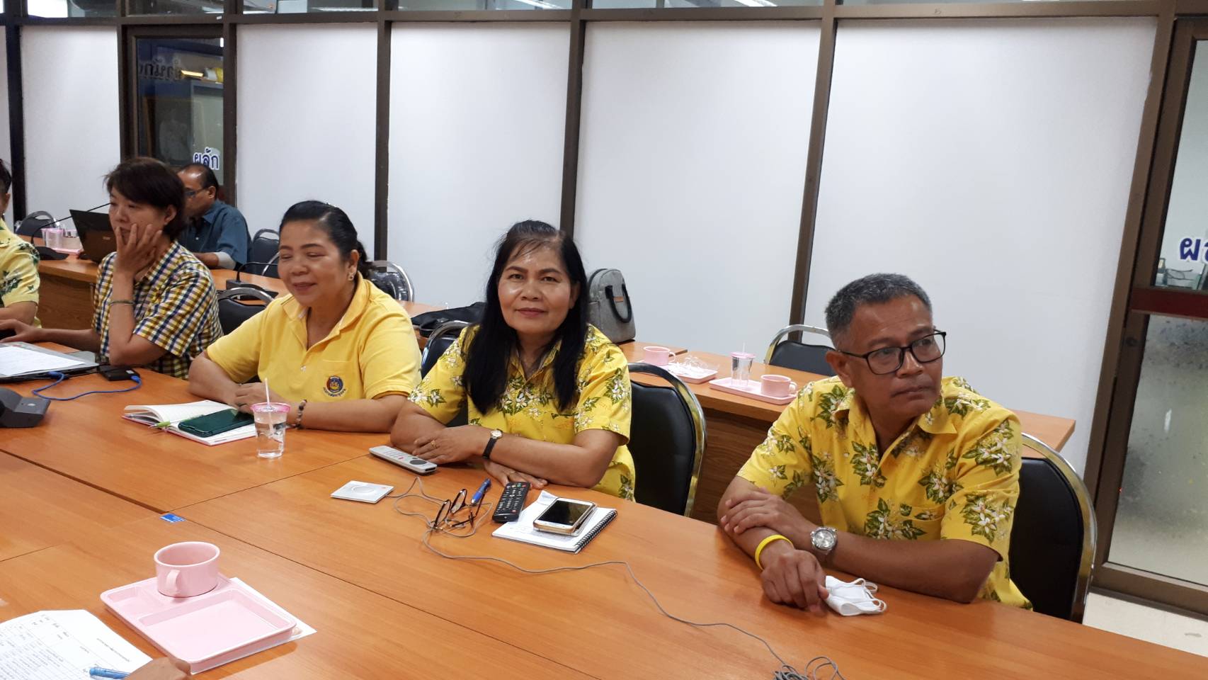 การประชุมชี้แจงและสร้างความเข้าใจเกี่ยวกับระบบการรายงานบนมือถือผ่านระบบ Online Real Time ผ่านระบบ TV Conference