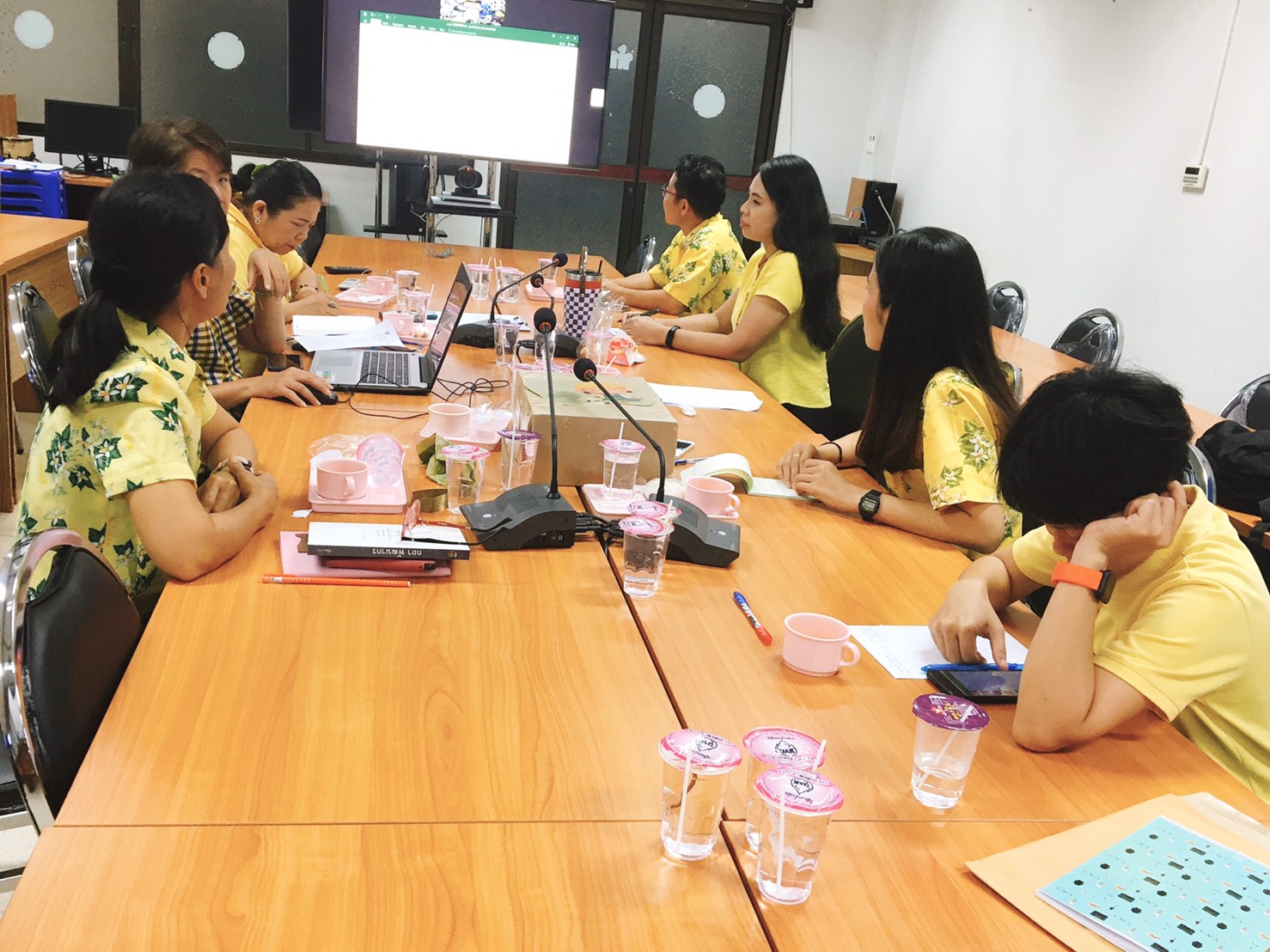 การประชุมชี้แจงและสร้างความเข้าใจเกี่ยวกับระบบการรายงานบนมือถือผ่านระบบ Online Real Time ผ่านระบบ TV Conference