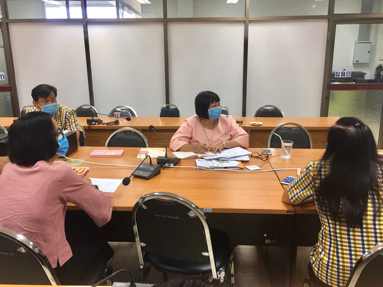 งการประชุมคณะกรรมการอำนวยการขับเคลื่อนแผนปฏิบัติการ 90 วัน “ปลูกผักสวนครัว เพื่อสร้างความมั่นคงทางอาหาร” ผ่านระบบ Video Conference