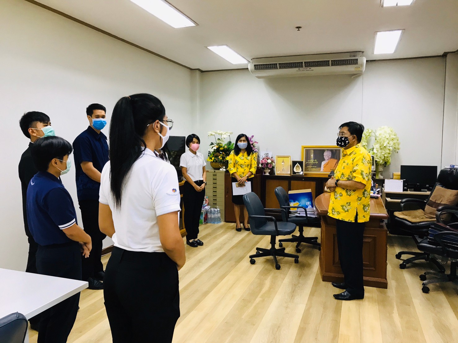 ข้าราชการบรรจุใหม่ “นักวิชาการพัฒนาชุมชนปฏิบัติการ” เข้ารายงานตัวและคาราวะผู้ว่าราชการจังหวัดปราจีนบุรี รองผู้ว่าราชการจังหวัดปราจีนบุรี และปลัดจังหวัดปราจีนบุรี