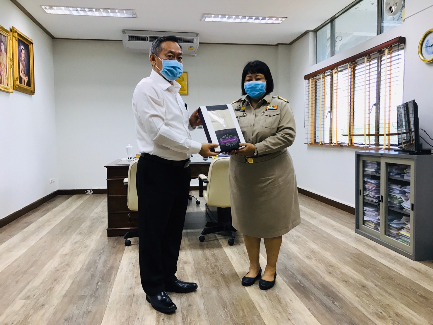 พัฒนาการจังหวัดปราจีนบุรีเข้าคาราวะผู้ว่าราชการจังหวัดปราจีนบุรี และรองผู้ว่าราชการจังหวัดปราจีนบุรี  และสักการะสิ่งศักดิ์สิทธิ์ของจังหวัดปราจีนบุรี