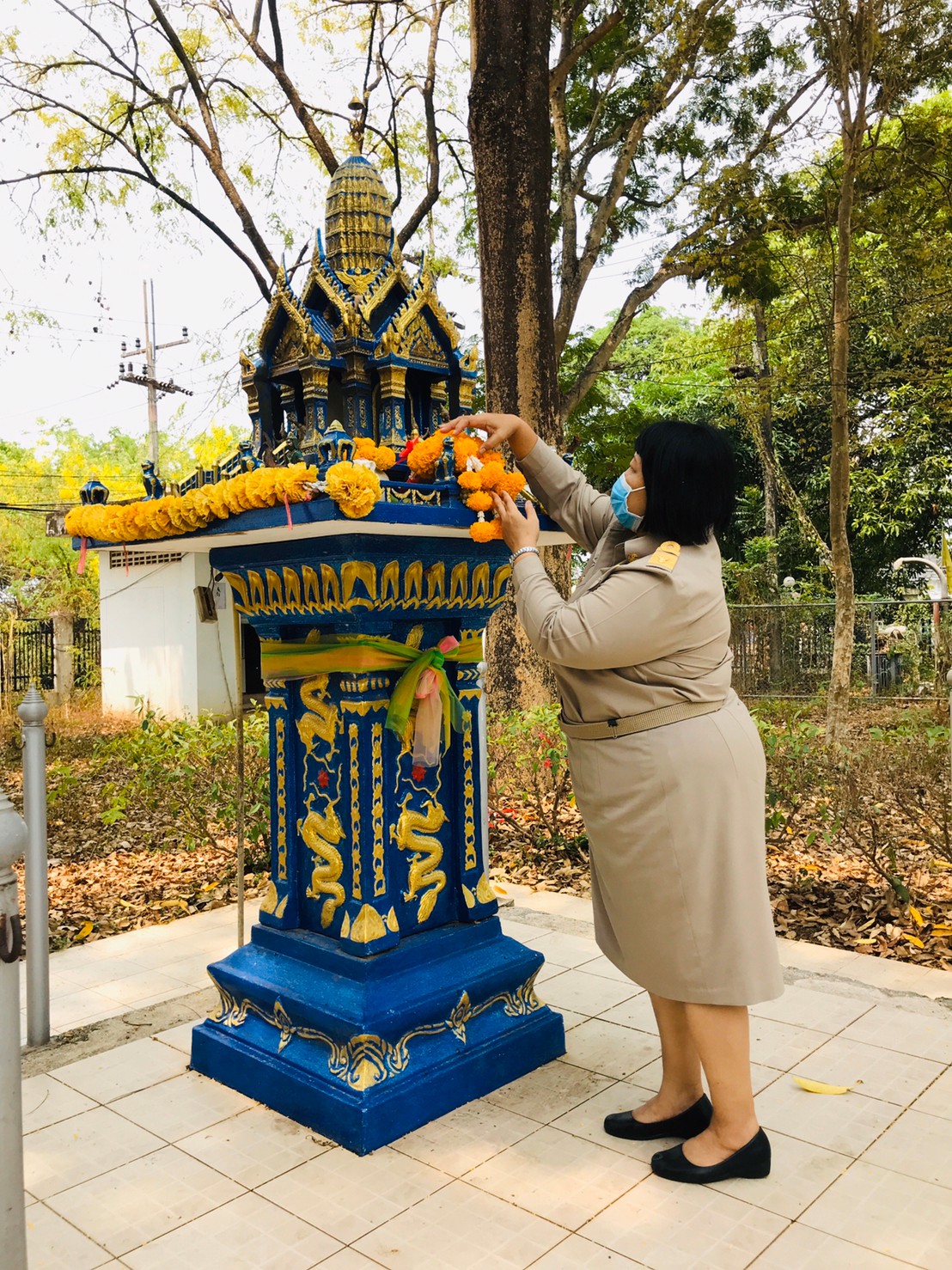 พัฒนาการจังหวัดปราจีนบุรีเข้าคาราวะผู้ว่าราชการจังหวัดปราจีนบุรี และรองผู้ว่าราชการจังหวัดปราจีนบุรี  และสักการะสิ่งศักดิ์สิทธิ์ของจังหวัดปราจีนบุรี