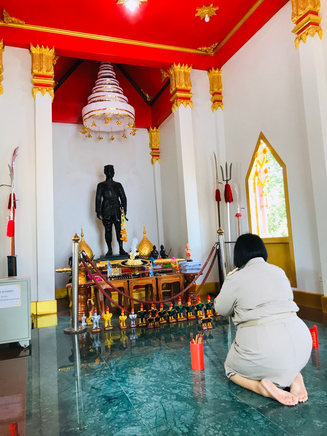 พัฒนาการจังหวัดปราจีนบุรีเข้าคาราวะผู้ว่าราชการจังหวัดปราจีนบุรี และรองผู้ว่าราชการจังหวัดปราจีนบุรี  และสักการะสิ่งศักดิ์สิทธิ์ของจังหวัดปราจีนบุรี